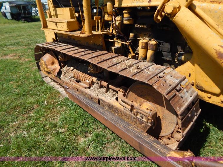 image for item B5804 1951 Caterpillar D6 dozer