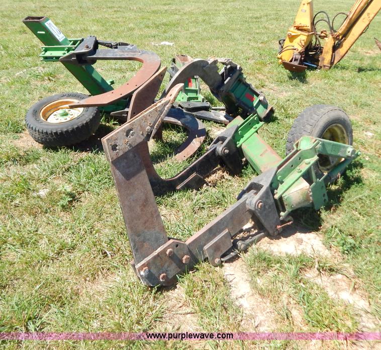 image for item B5806 John Deere ripper shanks and beams