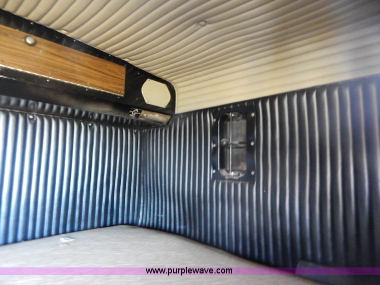 image for item B5810 1973 Kenworth semi truck