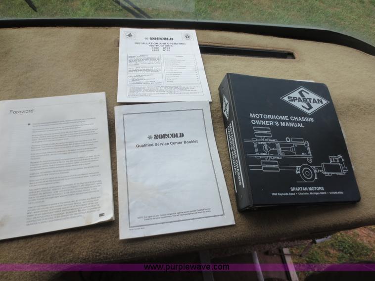 image for item D5945 1993 Rockwood Embassy Series A6322 recreational vehicle