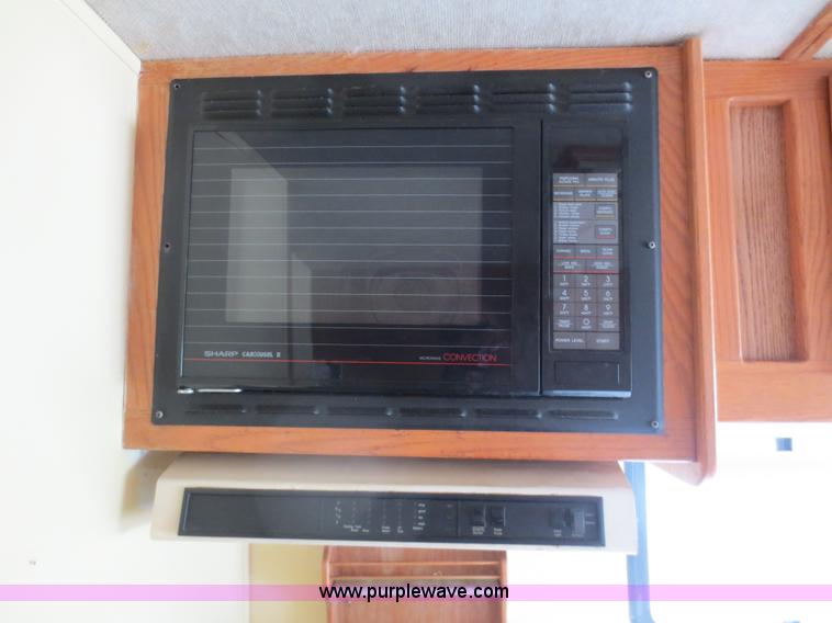 image for item D5945 1993 Rockwood Embassy Series A6322 recreational vehicle