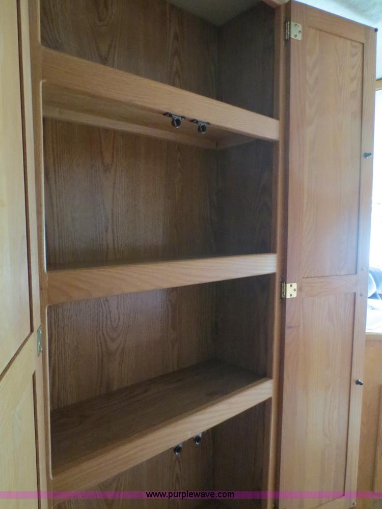 image for item D5945 1993 Rockwood Embassy Series A6322 recreational vehicle