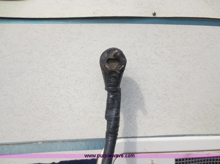 image for item D5945 1993 Rockwood Embassy Series A6322 recreational vehicle