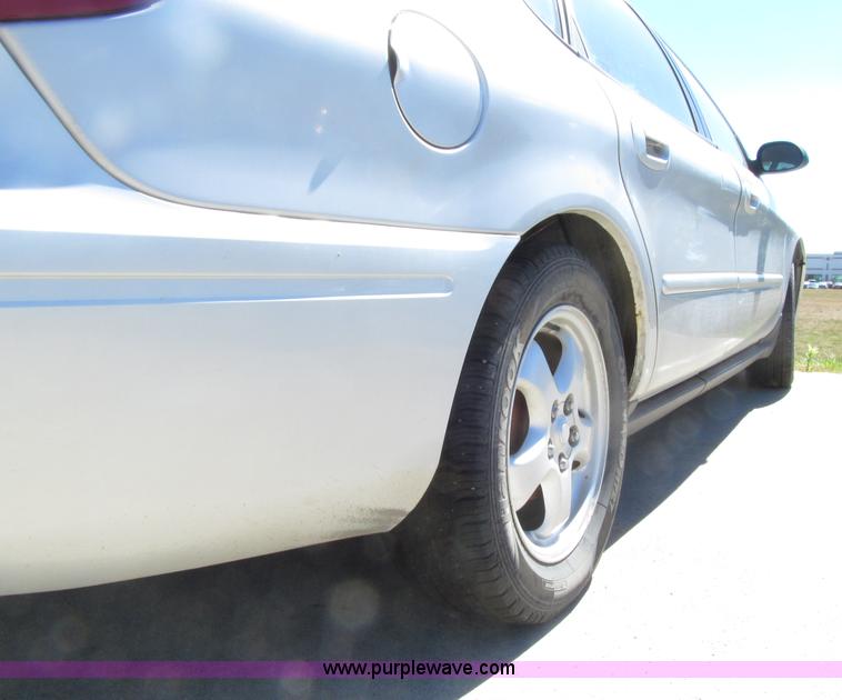image for item E4509 2007 Ford Taurus SE