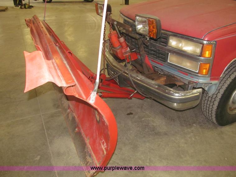 image for item F7119 1991 Chevrolet Silverado 2500 pickup truck