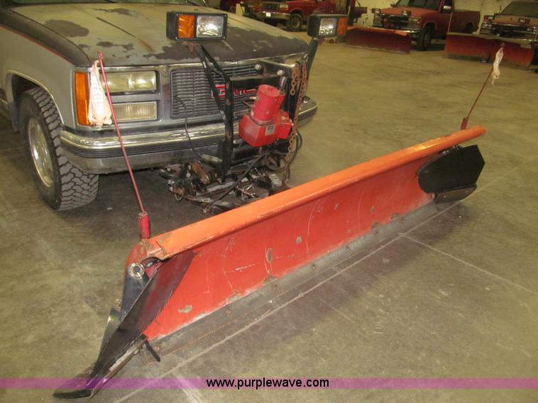 image for item F7120 1992 GMC Sierra 1500 SLE pickup truck