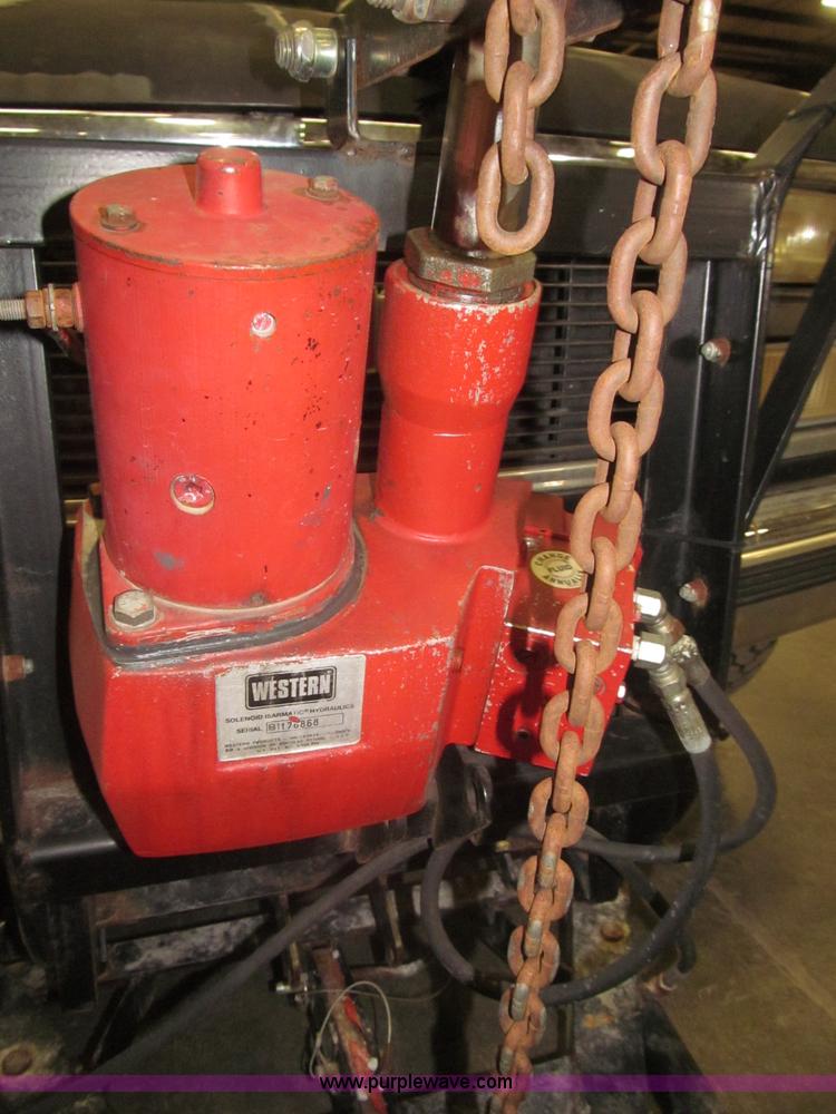 image for item F7120 1992 GMC Sierra 1500 SLE pickup truck