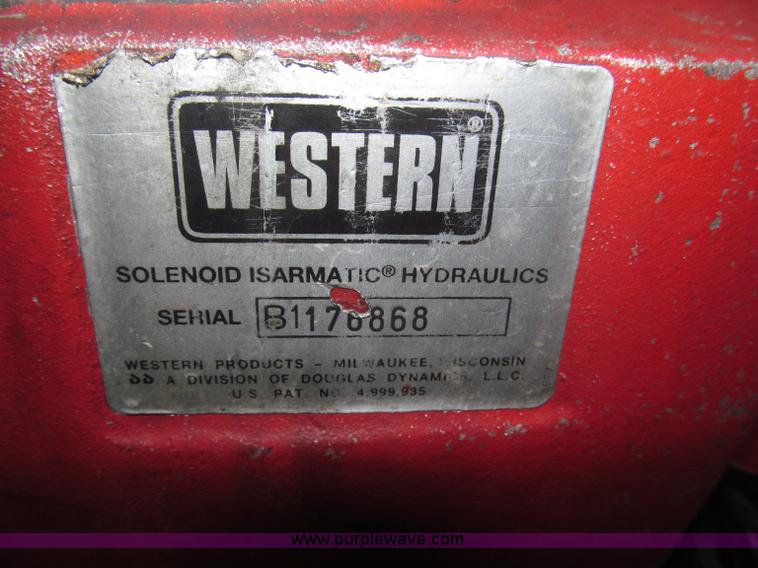 image for item F7120 1992 GMC Sierra 1500 SLE pickup truck