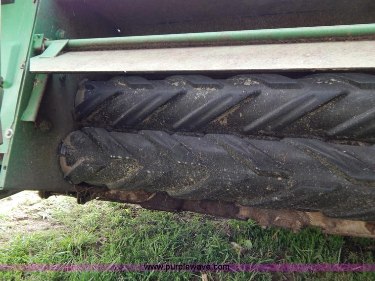 image for item G3341 1998 John Deere 935 disc mower conditioner