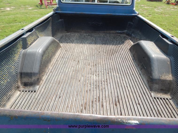 image for item G3439 1966 Chevrolet C1500 pickup truck