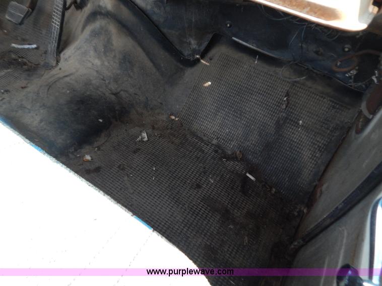 image for item G3439 1966 Chevrolet C1500 pickup truck