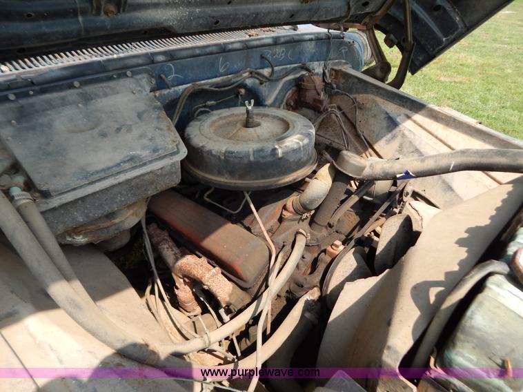 image for item G3439 1966 Chevrolet C1500 pickup truck