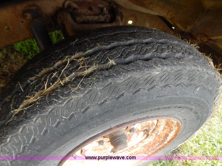 image for item G3439 1966 Chevrolet C1500 pickup truck