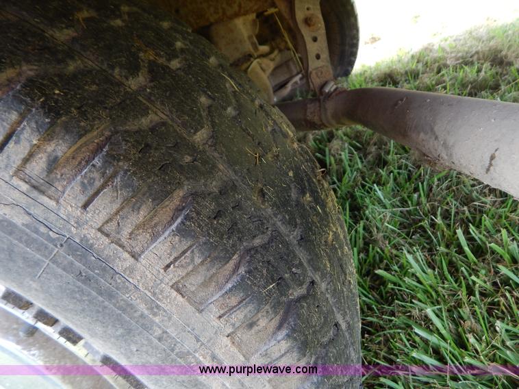 image for item G3439 1966 Chevrolet C1500 pickup truck