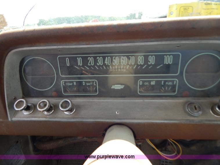 image for item G3439 1966 Chevrolet C1500 pickup truck