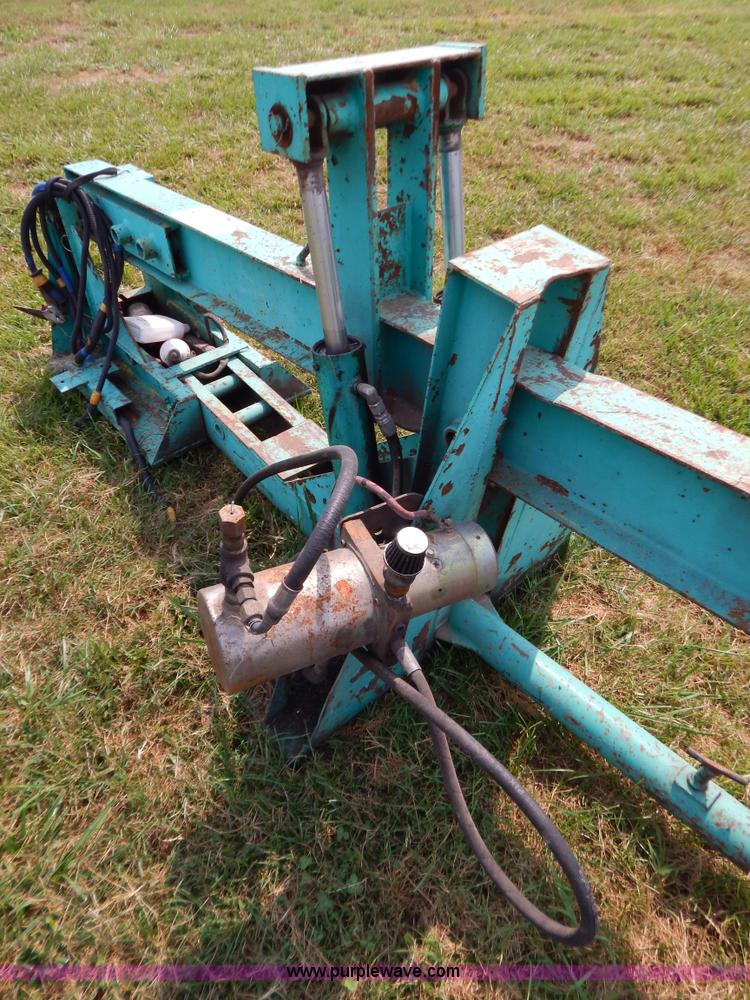 image for item G3445 Fifth wheel tow dolly