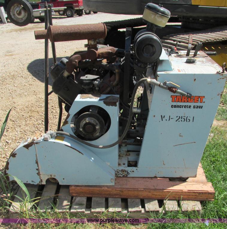 image for item G9443 Target V465D concrete saw