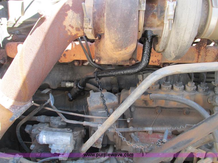 image for item G9444 1989 Mack Econodyne R690ST dump truck