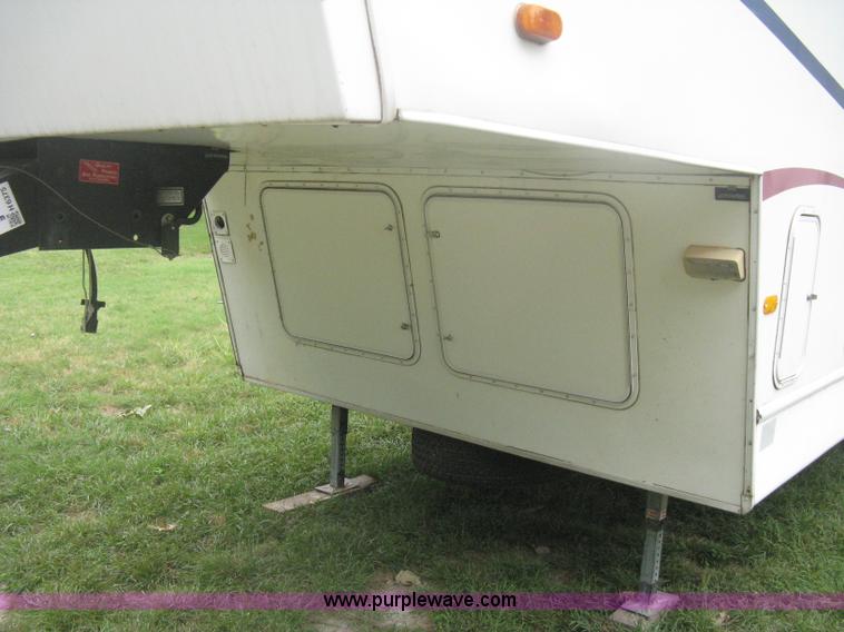 image for item H6375 1998 Cardinal LX fifth wheel camper