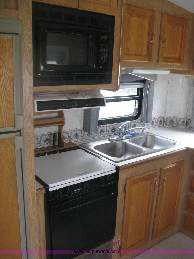 image for item H6375 1998 Cardinal LX fifth wheel camper