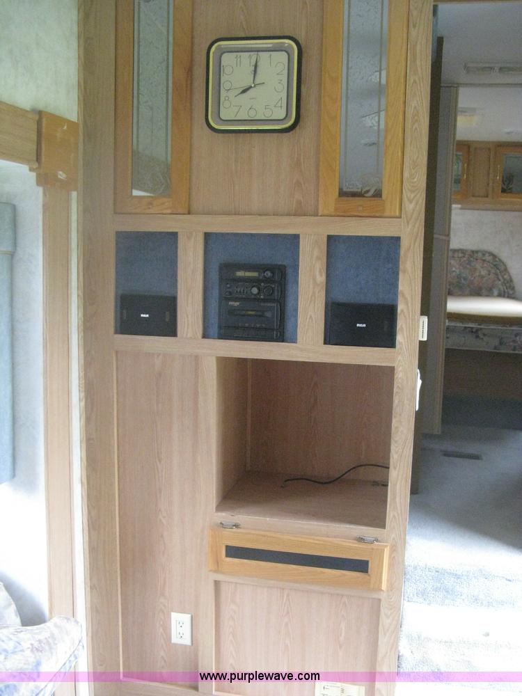 image for item H6375 1998 Cardinal LX fifth wheel camper