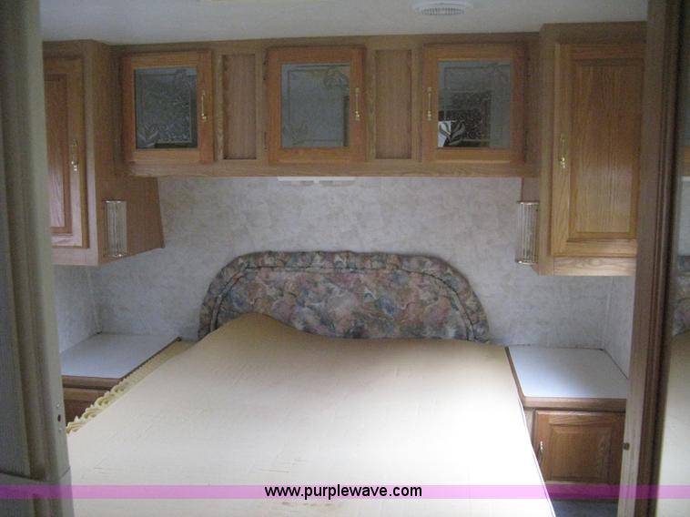 image for item H6375 1998 Cardinal LX fifth wheel camper