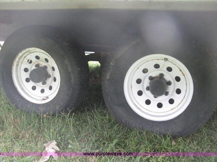 image for item H6375 1998 Cardinal LX fifth wheel camper