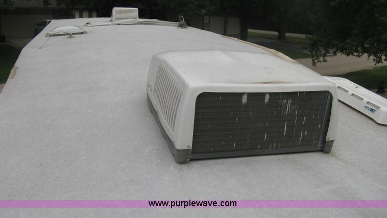 image for item H6375 1998 Cardinal LX fifth wheel camper