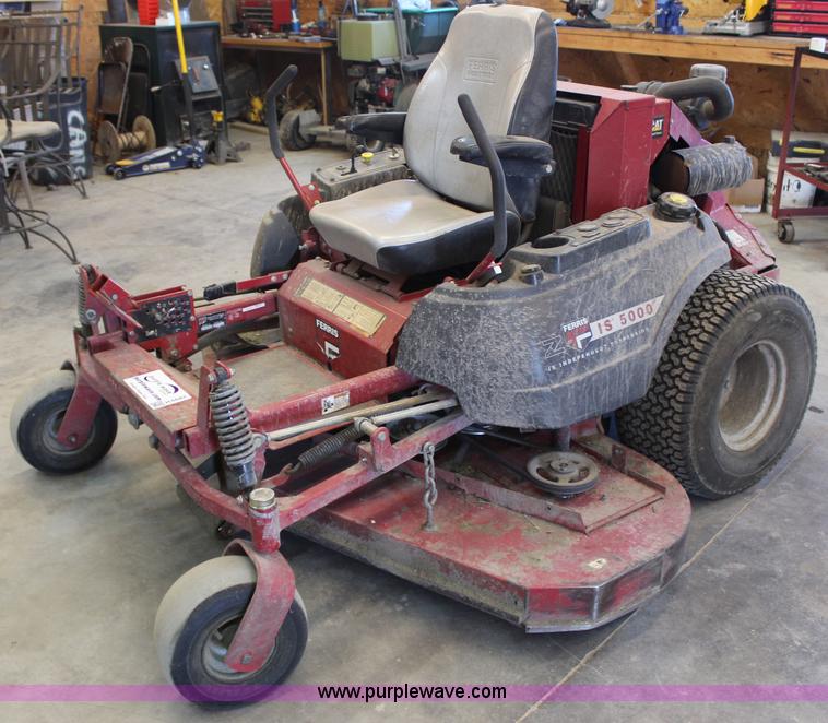 image for item H6682 Ferris IS5000 ZTR lawn mower