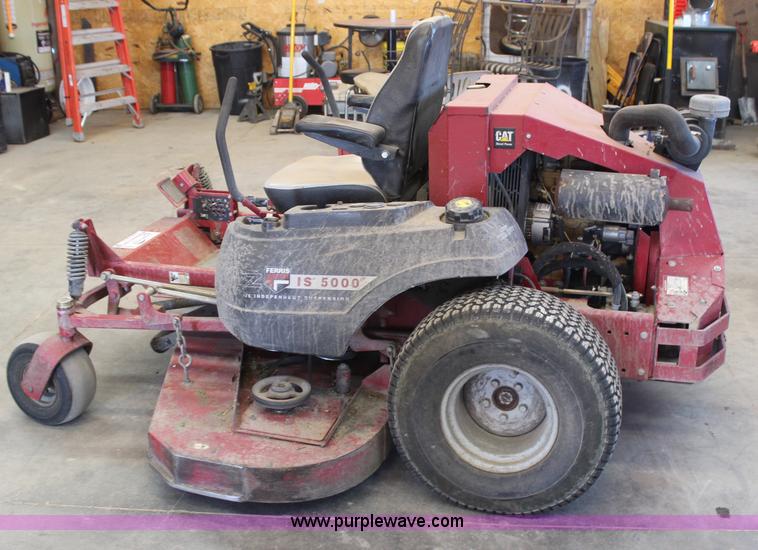 image for item H6682 Ferris IS5000 ZTR lawn mower