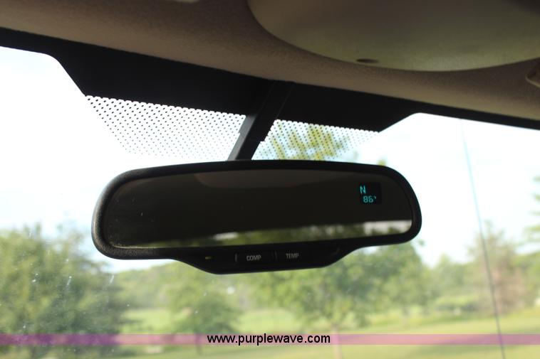 image for item H6843 2004 Chevrolet Silverado 2500HD Crew Cab pickup truck