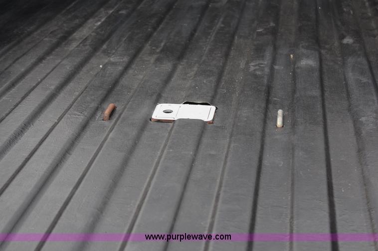 image for item H6843 2004 Chevrolet Silverado 2500HD Crew Cab pickup truck