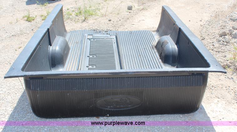 image for item H6930 1990 Ford F150 pickup truck