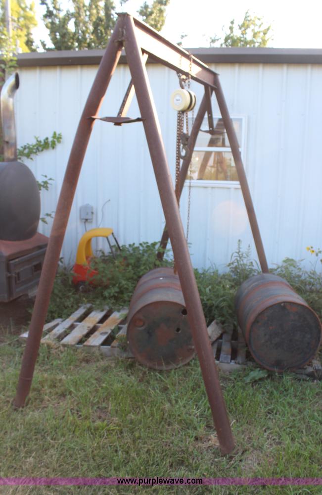 image for item H6997 1986 Ford F250 pickup truck