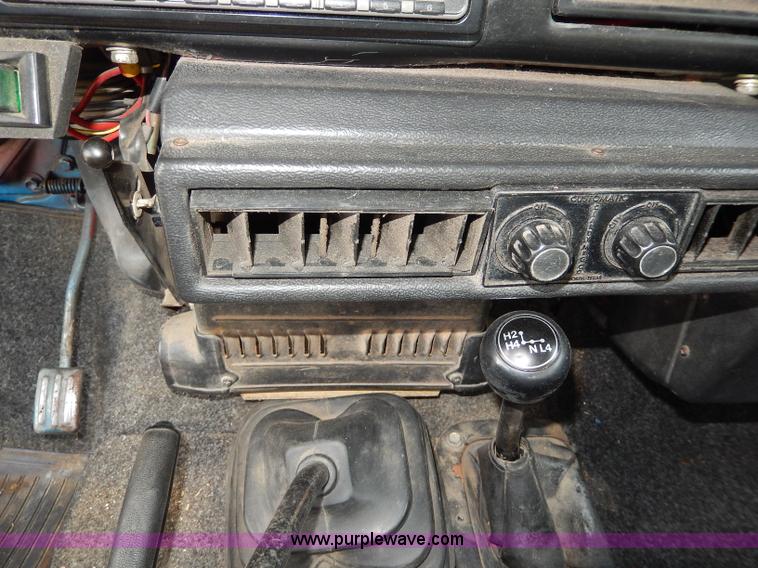image for item I4272 1983 Toyota Land Cruiser SUV