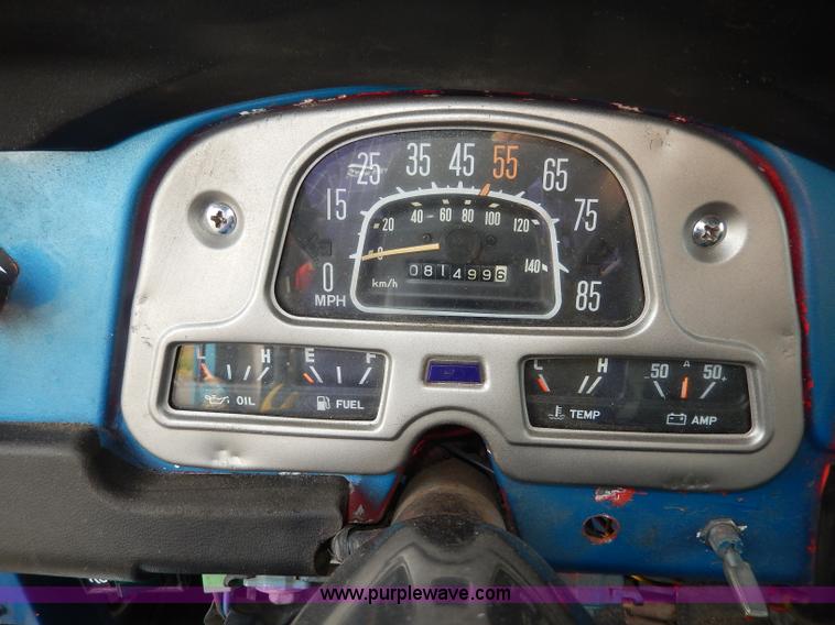 image for item I4272 1983 Toyota Land Cruiser SUV