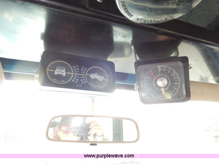 image for item I4272 1983 Toyota Land Cruiser SUV