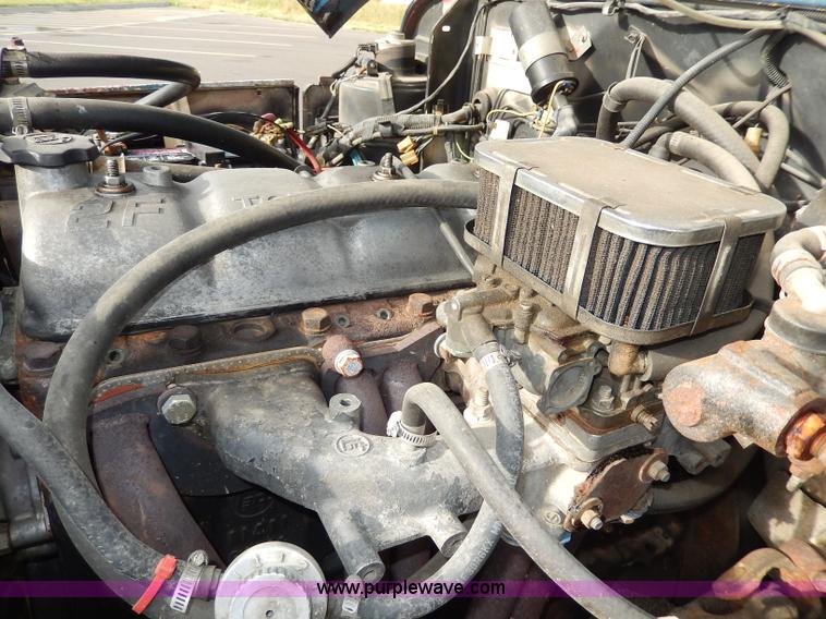 image for item I4272 1983 Toyota Land Cruiser SUV