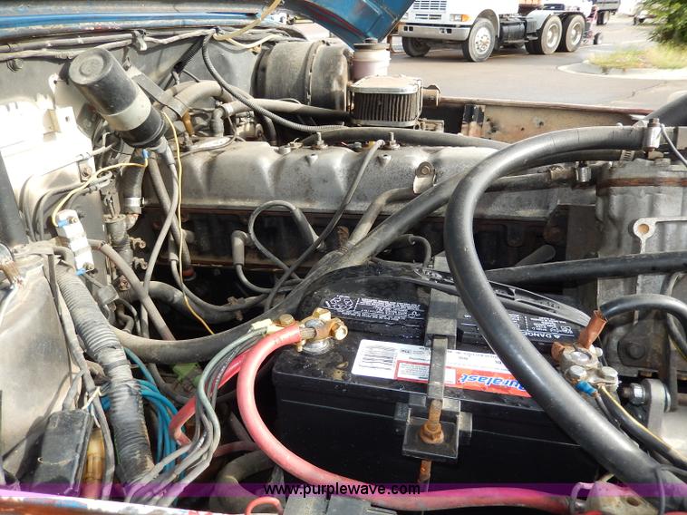 image for item I4272 1983 Toyota Land Cruiser SUV