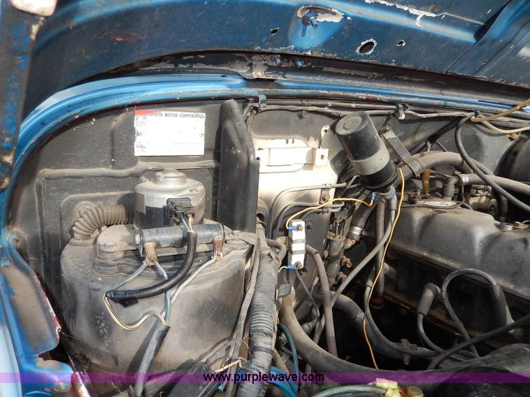 image for item I4272 1983 Toyota Land Cruiser SUV