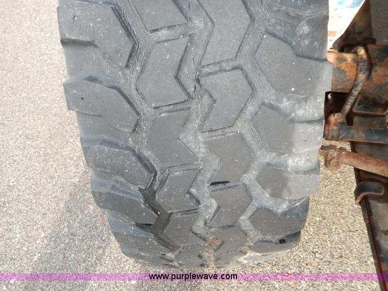 image for item I4272 1983 Toyota Land Cruiser SUV