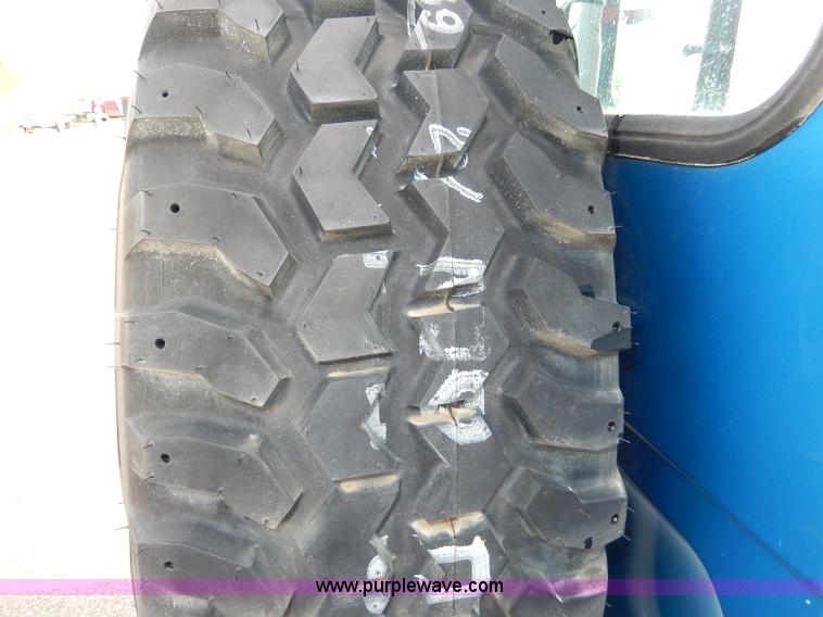 image for item I4272 1983 Toyota Land Cruiser SUV