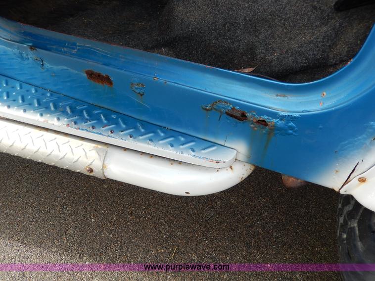 image for item I4272 1983 Toyota Land Cruiser SUV