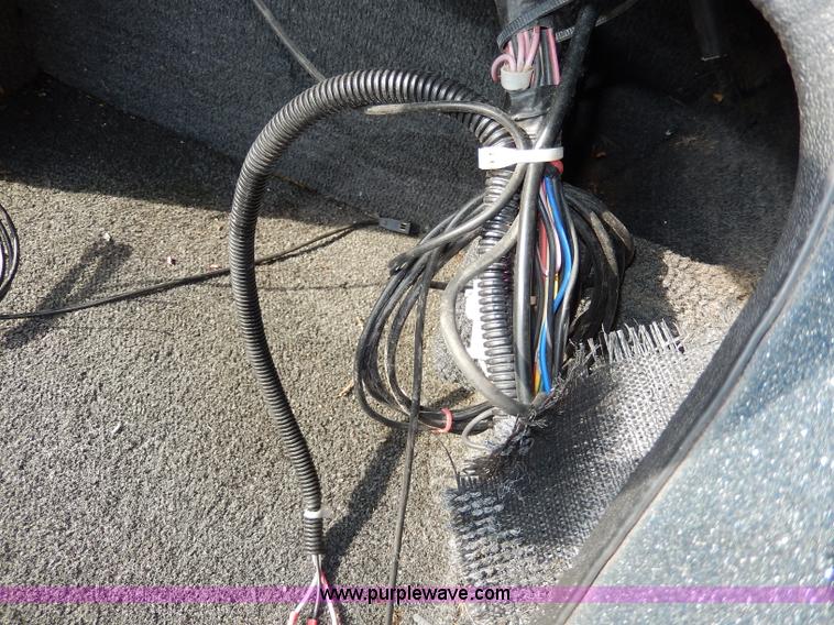 image for item I4299 1976 Champion 17' fiberglass boat