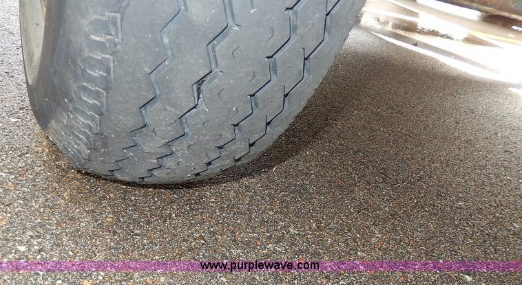 image for item I4299 1976 Champion 17' fiberglass boat