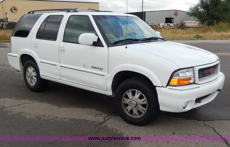 image for item I4301 2000 GMC Jimmy Envoy SLT SUV