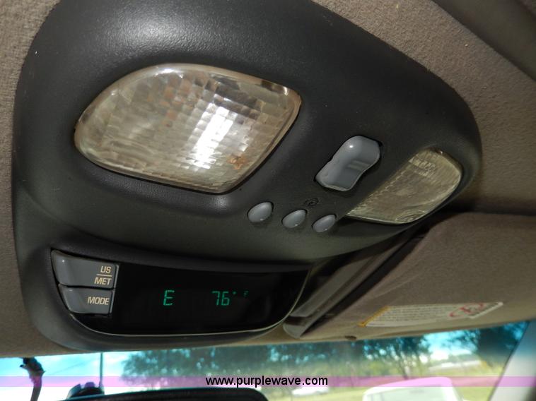 image for item I4301 2000 GMC Jimmy Envoy SLT SUV