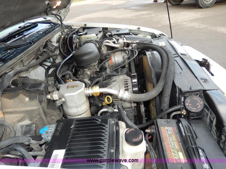 image for item I4301 2000 GMC Jimmy Envoy SLT SUV