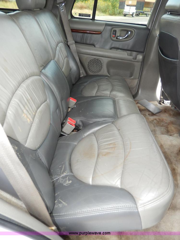 image for item I4301 2000 GMC Jimmy Envoy SLT SUV