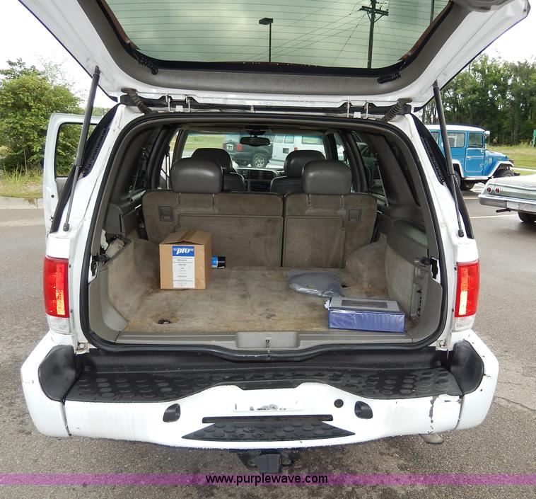 image for item I4301 2000 GMC Jimmy Envoy SLT SUV